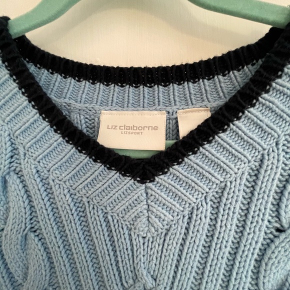 Blue chunky knit v-neck - Picture 3 of 3
